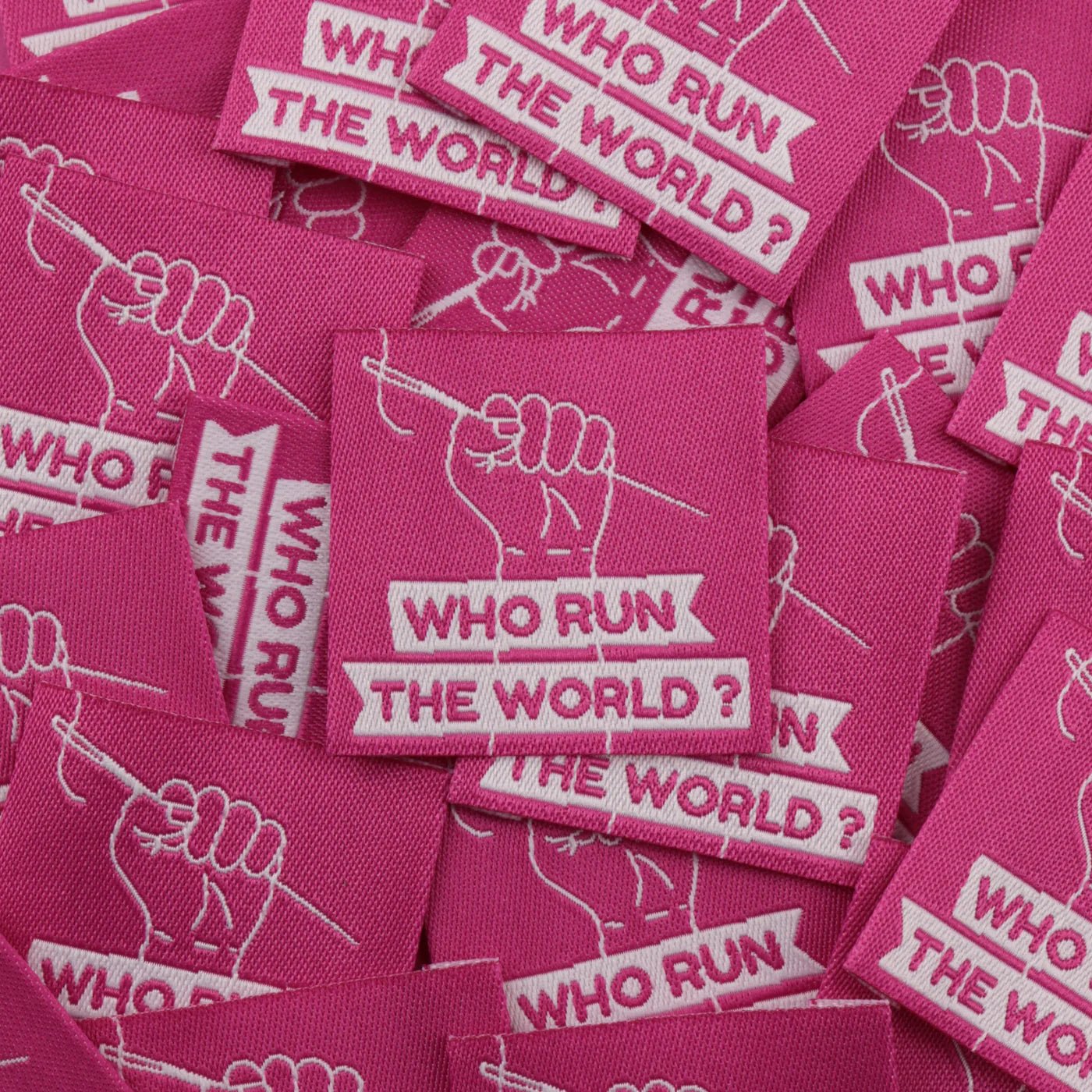 Étiquette - Who run the world ?