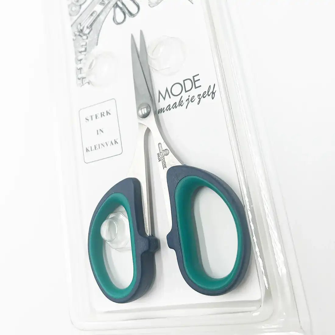 Petits ciseaux de couture de précision