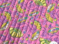 Tissu matelassé arabesque couture