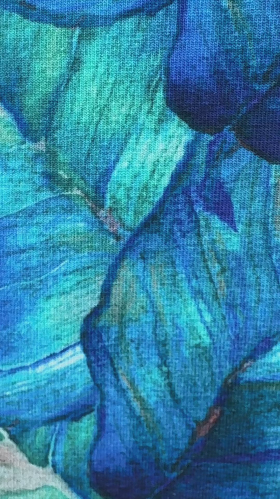 Jersey Feuilles Bleues – Évasion Tropicale en Teintes Profondes