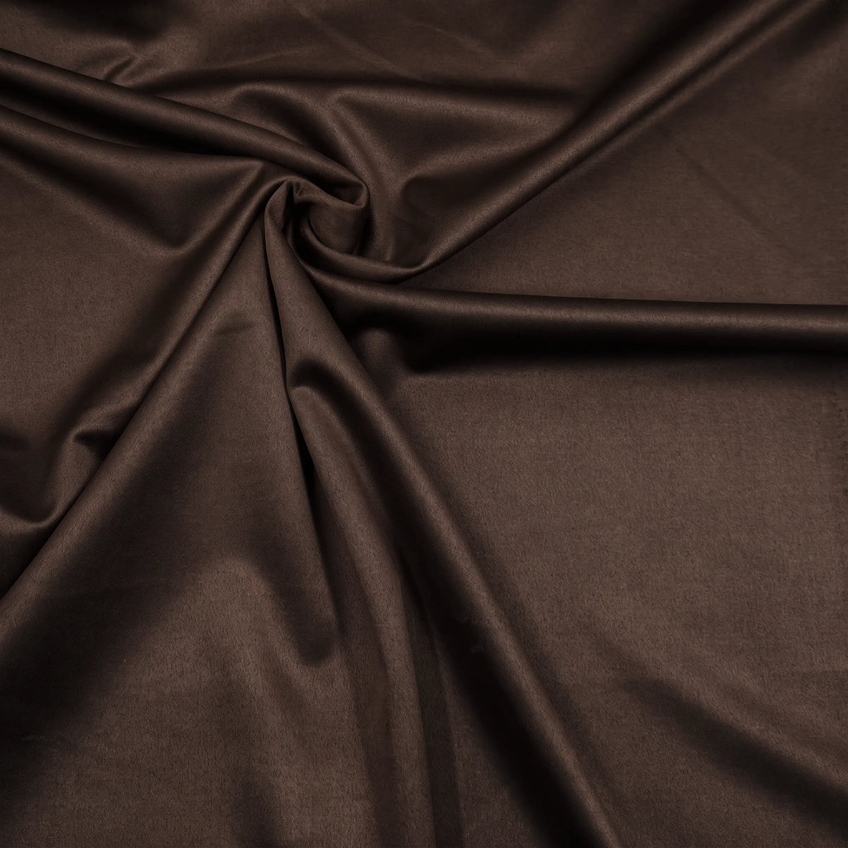 Tombé fluide de la suédine stretch brun chocolat