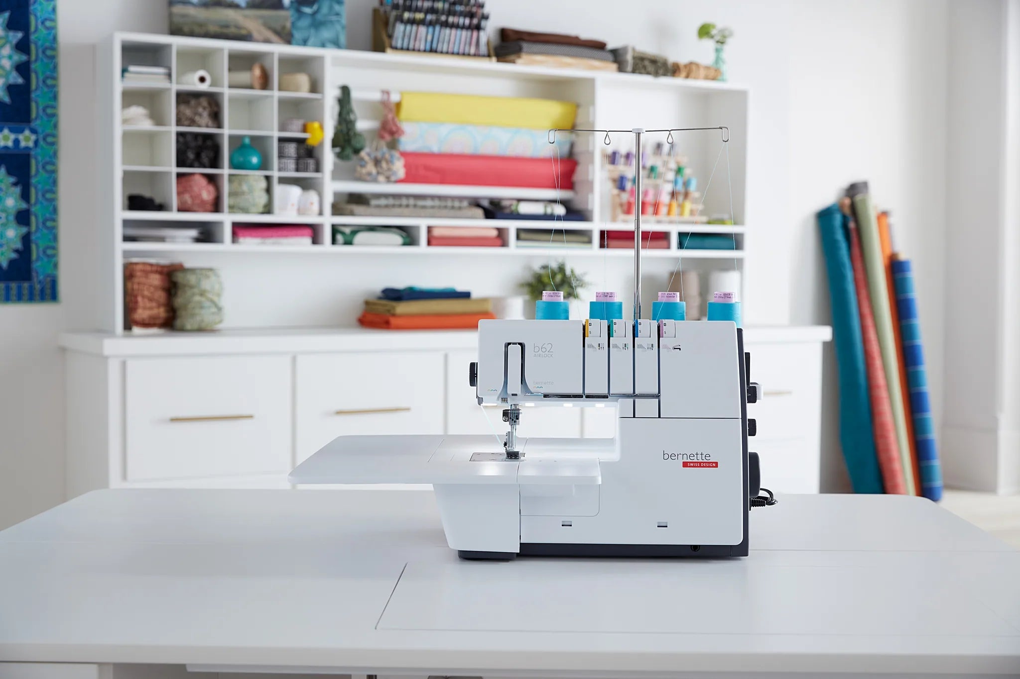 Surjeteuse bernette 64 AIRLOCK — en couture