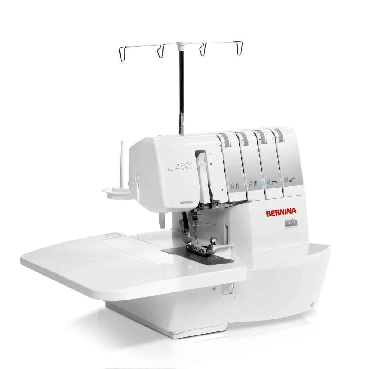 Surjeteuse BERNINA L 460 — vue trois quarts