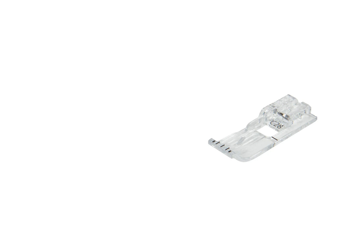 Surjeteuse BERNINA L 650 — pied-de-biche