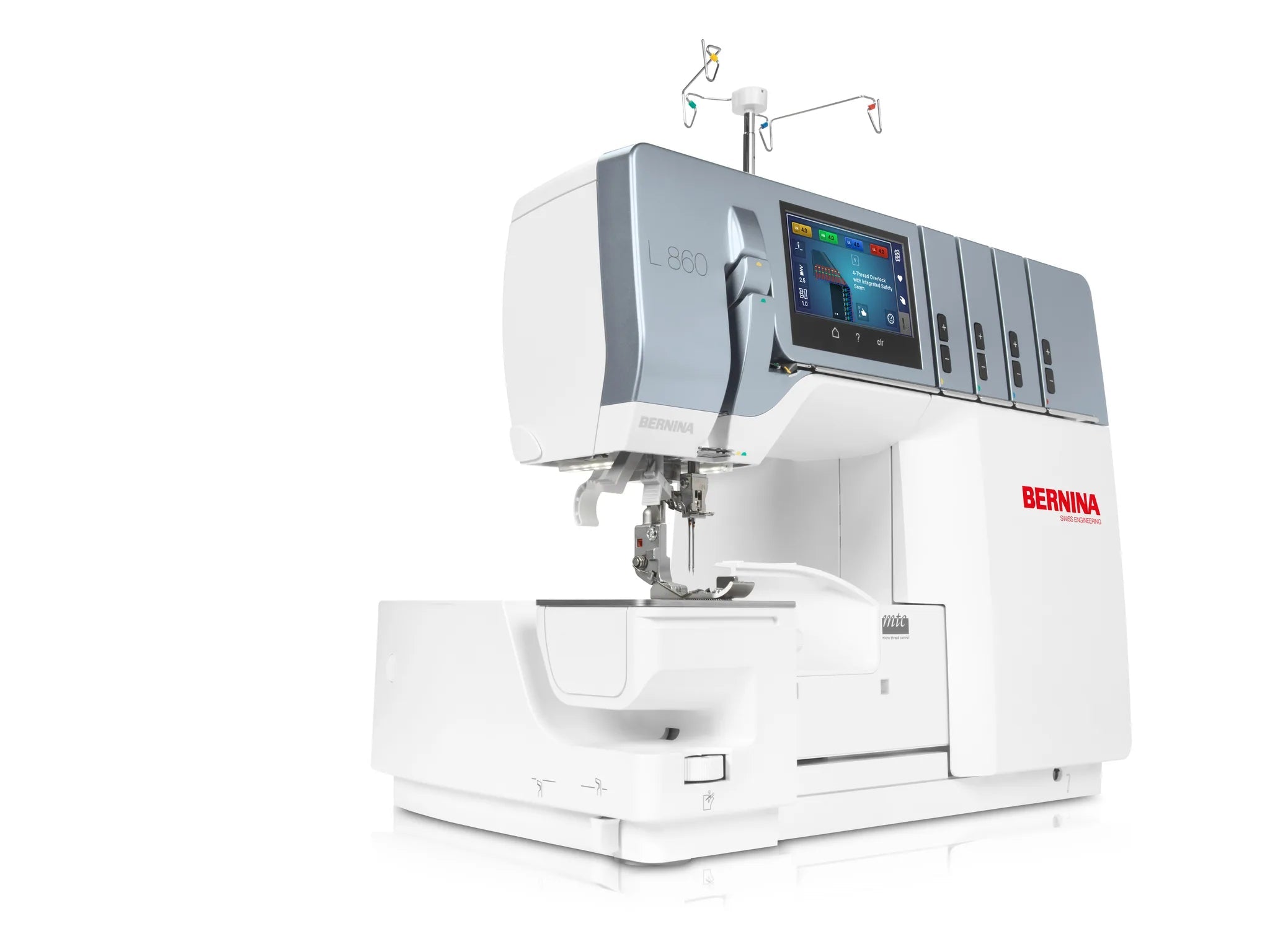 Surjeteuse BERNINA L 860 — en fonctionnement, bras libre