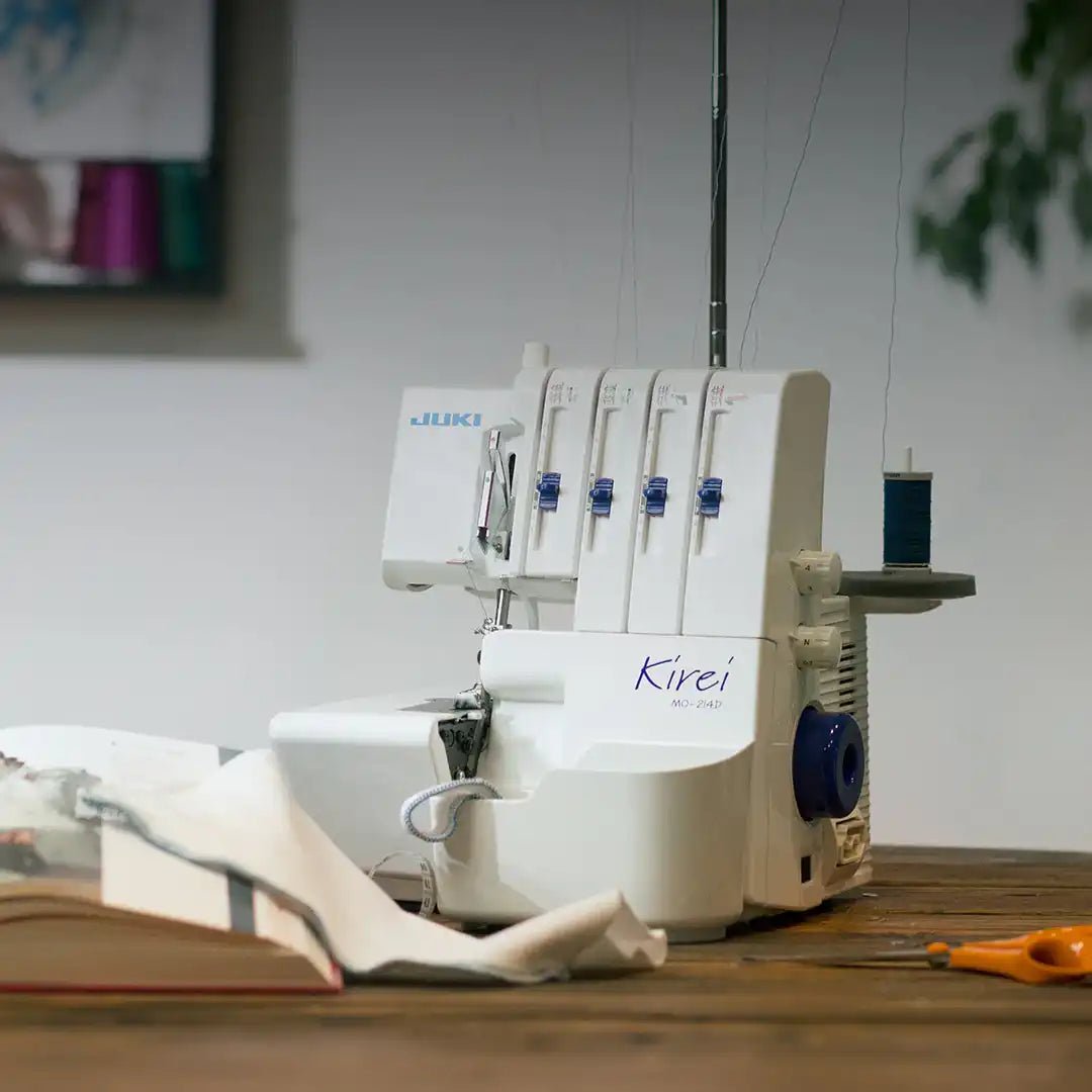 Surjeteuse JUKI MO - 214D