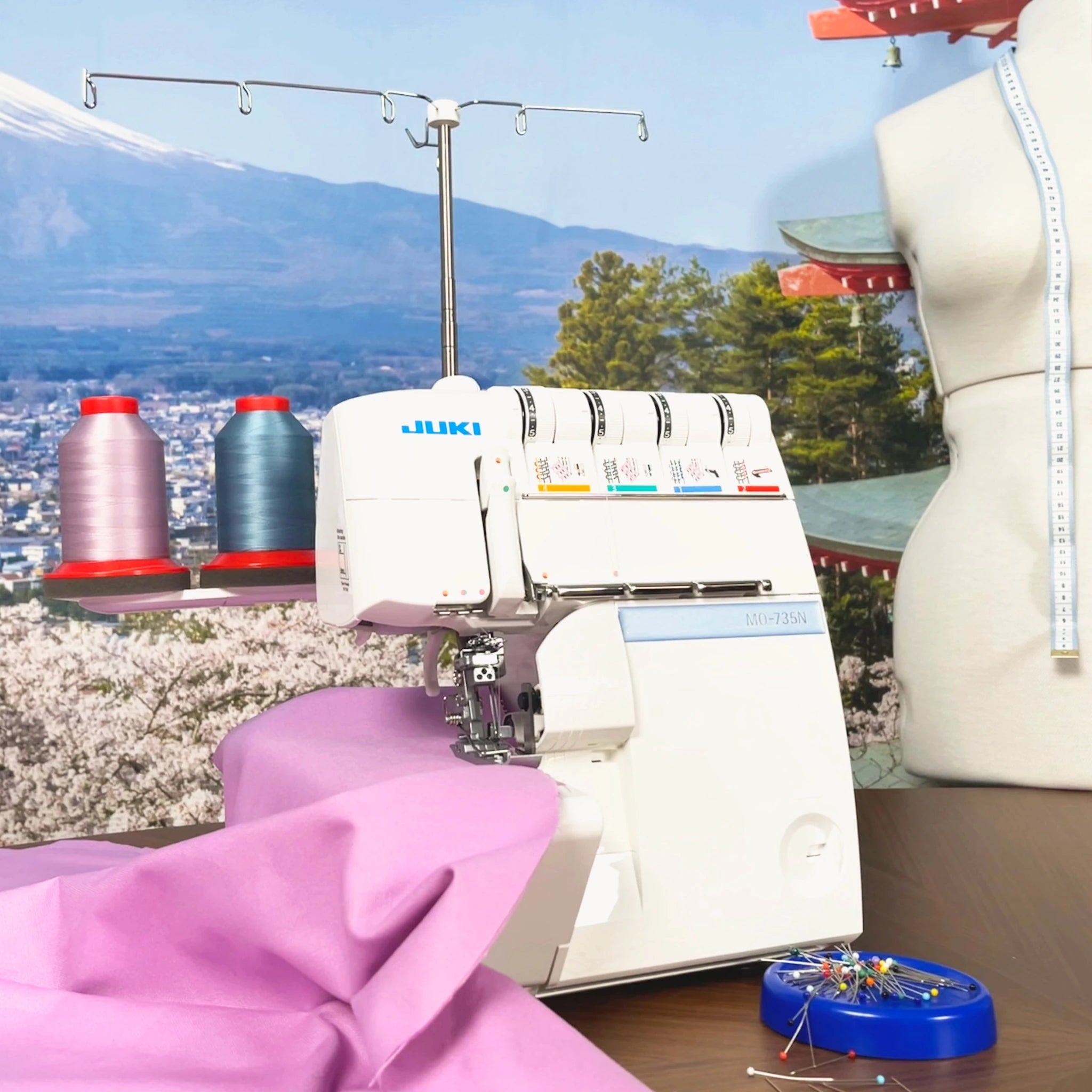 Surjeteuse recouvreuse JUKI MO - 735CE