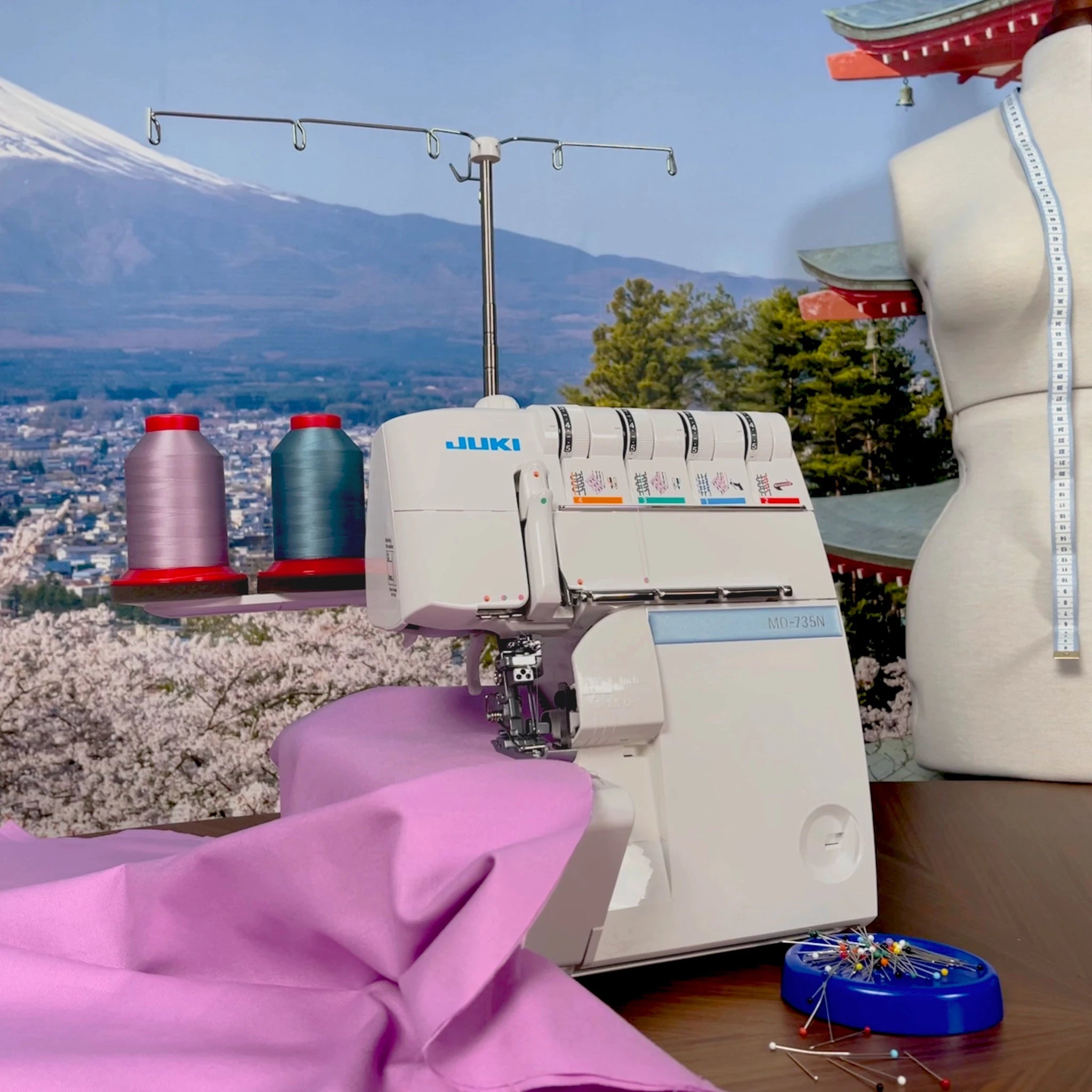 Surjeteuse recouvreuse JUKI MO - 735CE