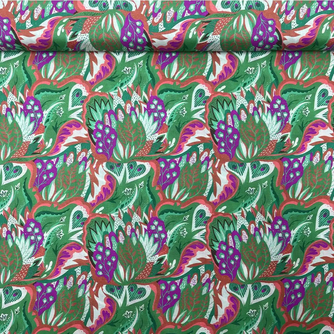 Tissu Coton Style Liberty – Fleurs Vertes et Violettes