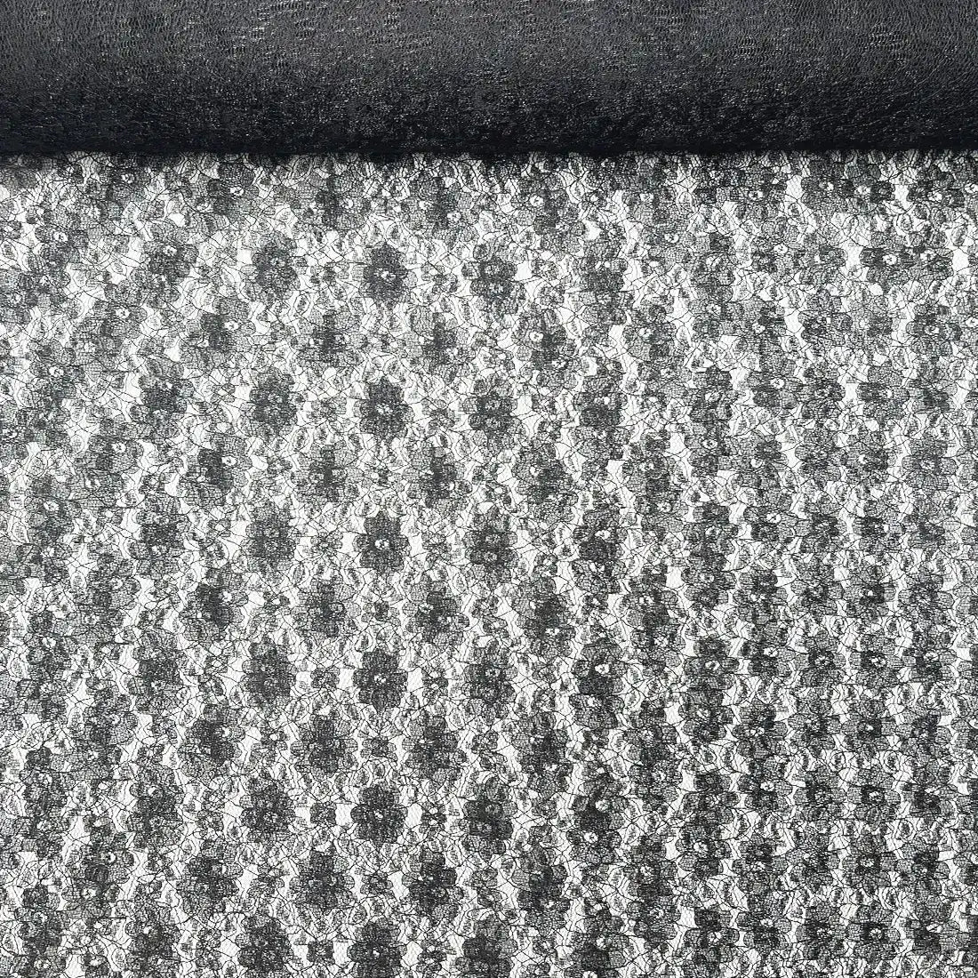 Tissu dentelle noir très doux