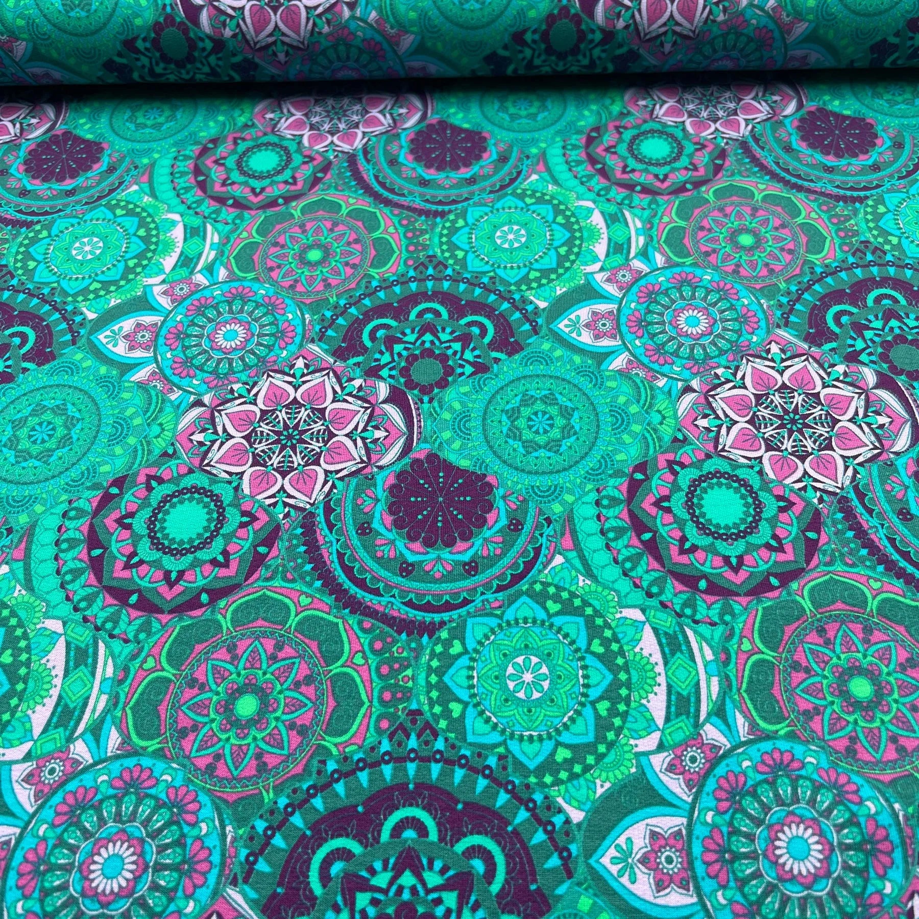 Tissu French Terry Mandalas