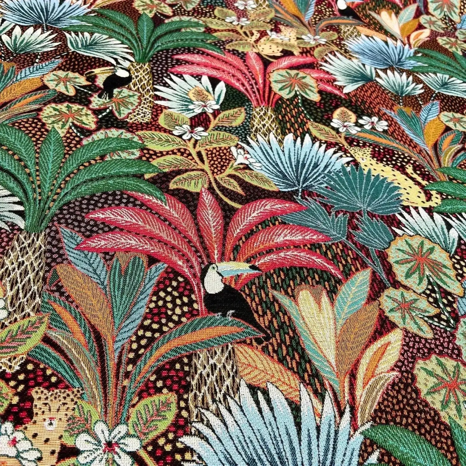 Tissu jacquard animaux