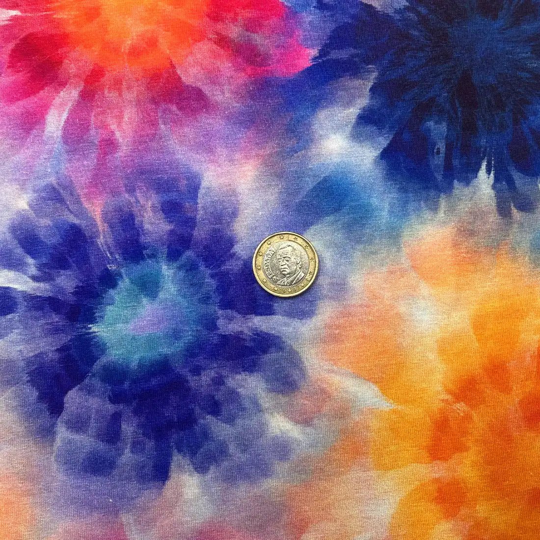 Tissu jersey coton imprimé fleurs tie and dye