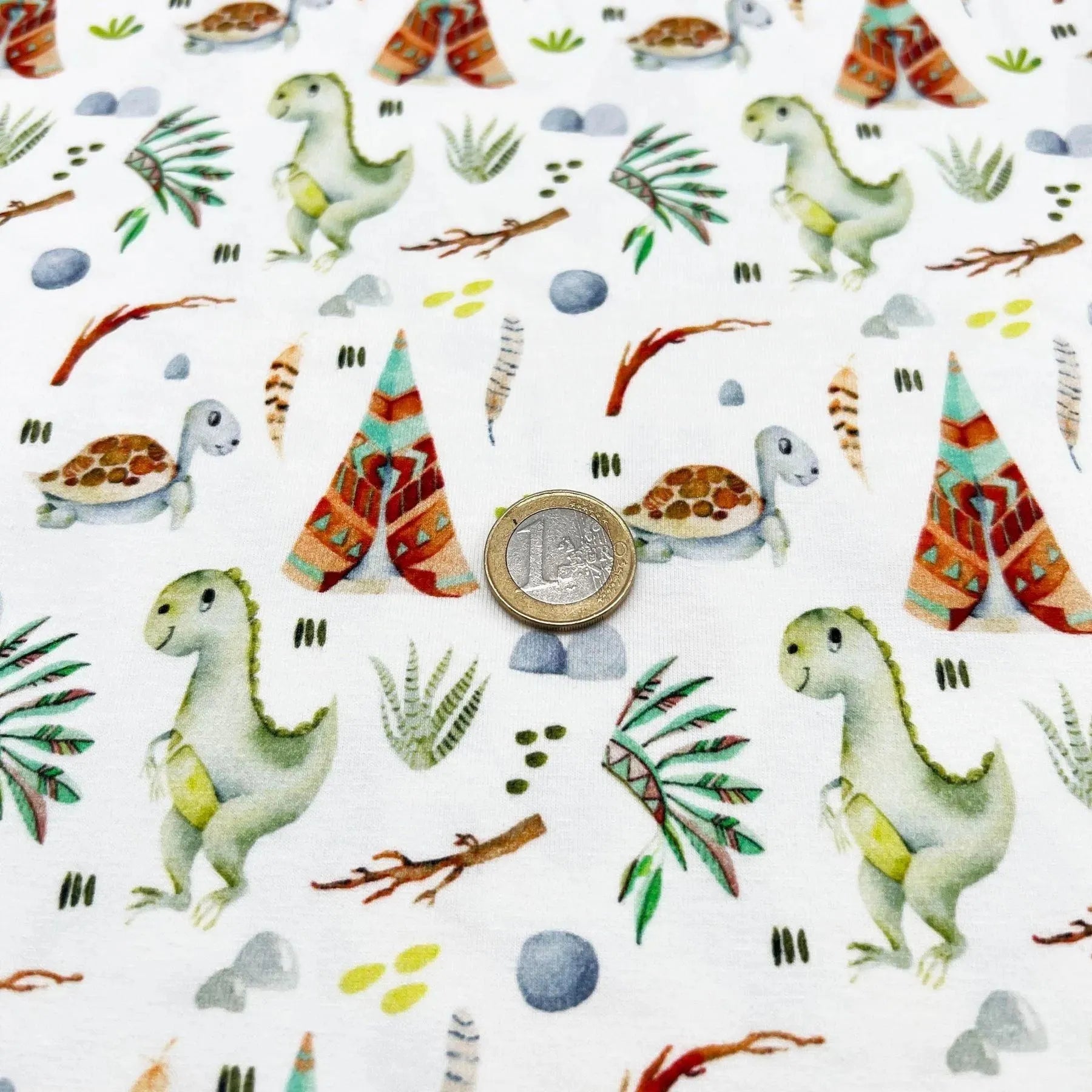 Tissu jersey de coton dino et tipis