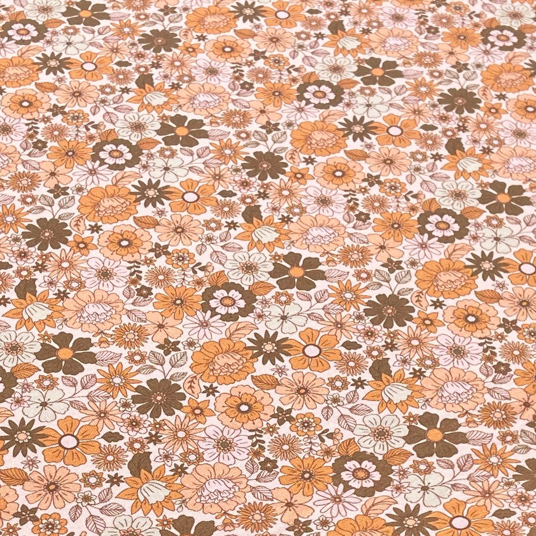 Tissu Jersey de Coton Fleurs Rétro Ocre2