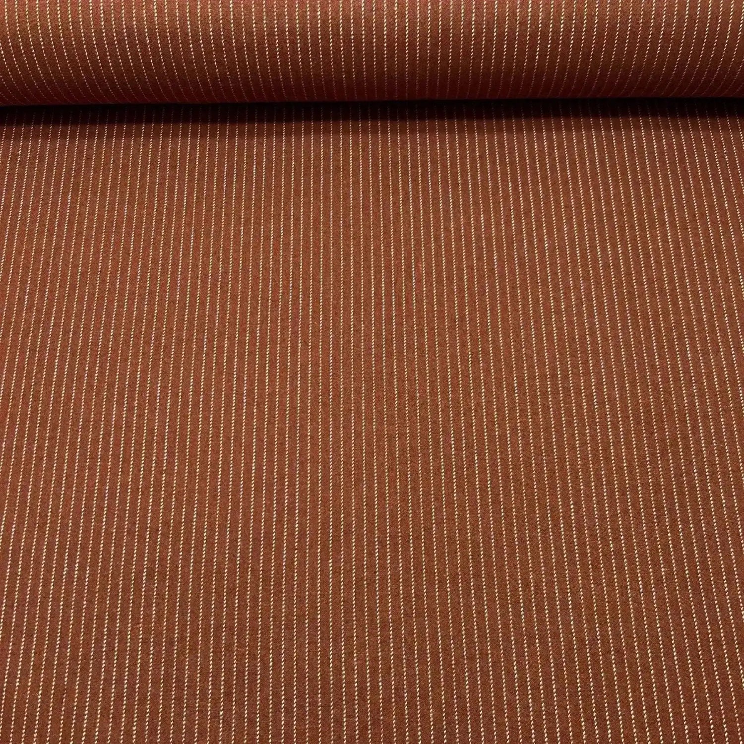 Tissu lainage terre ligné