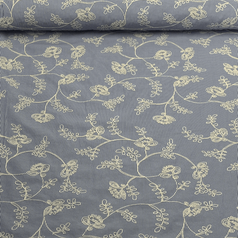 Tissu ligné rayé bleu avec broderie cachemire fleurie