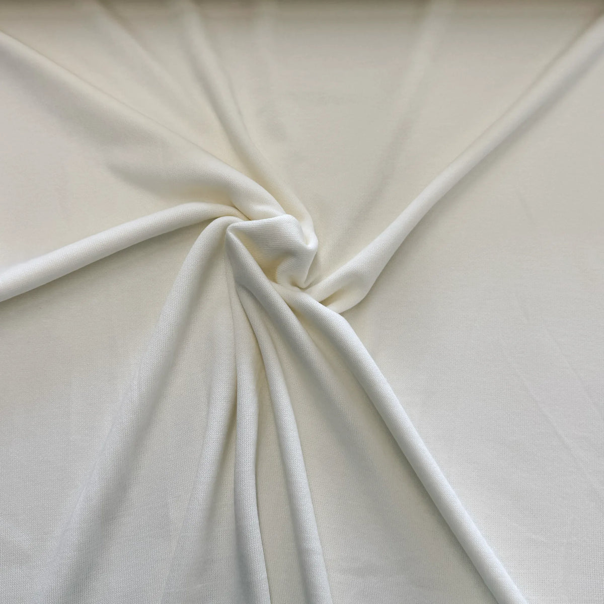 Tissu maille tricot écru