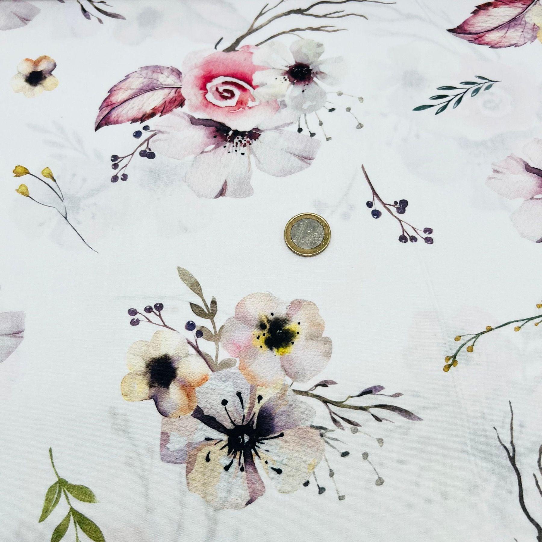 Tissu Popeline de coton fleurs lila