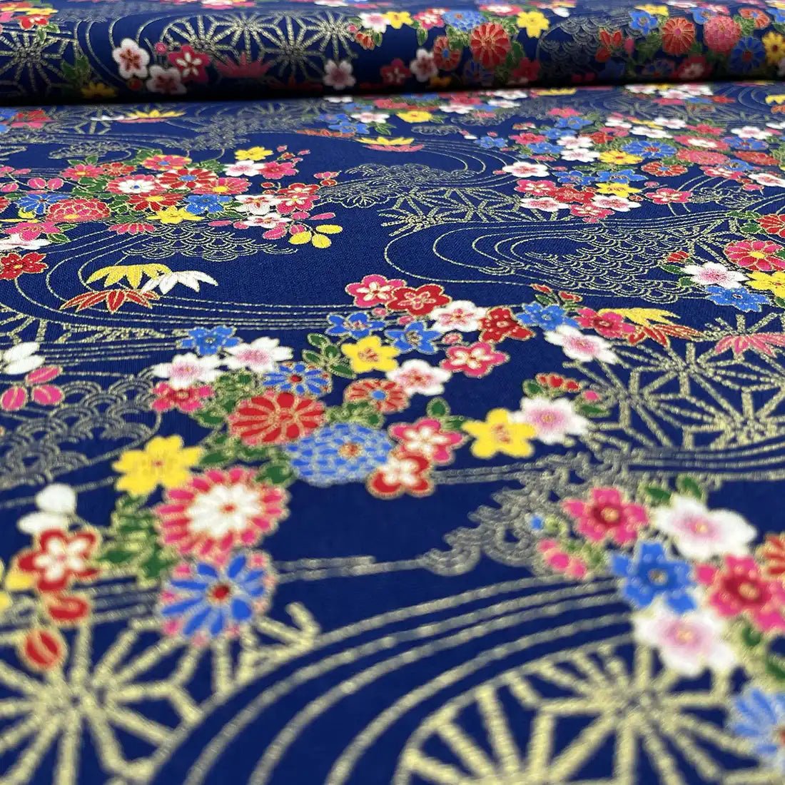 Tissu Popeline Motif Floral Japonais Bleu
