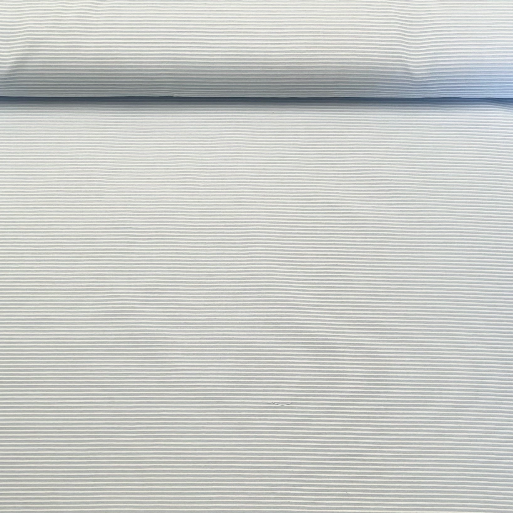Tissu Popeline Stucturée Bleu