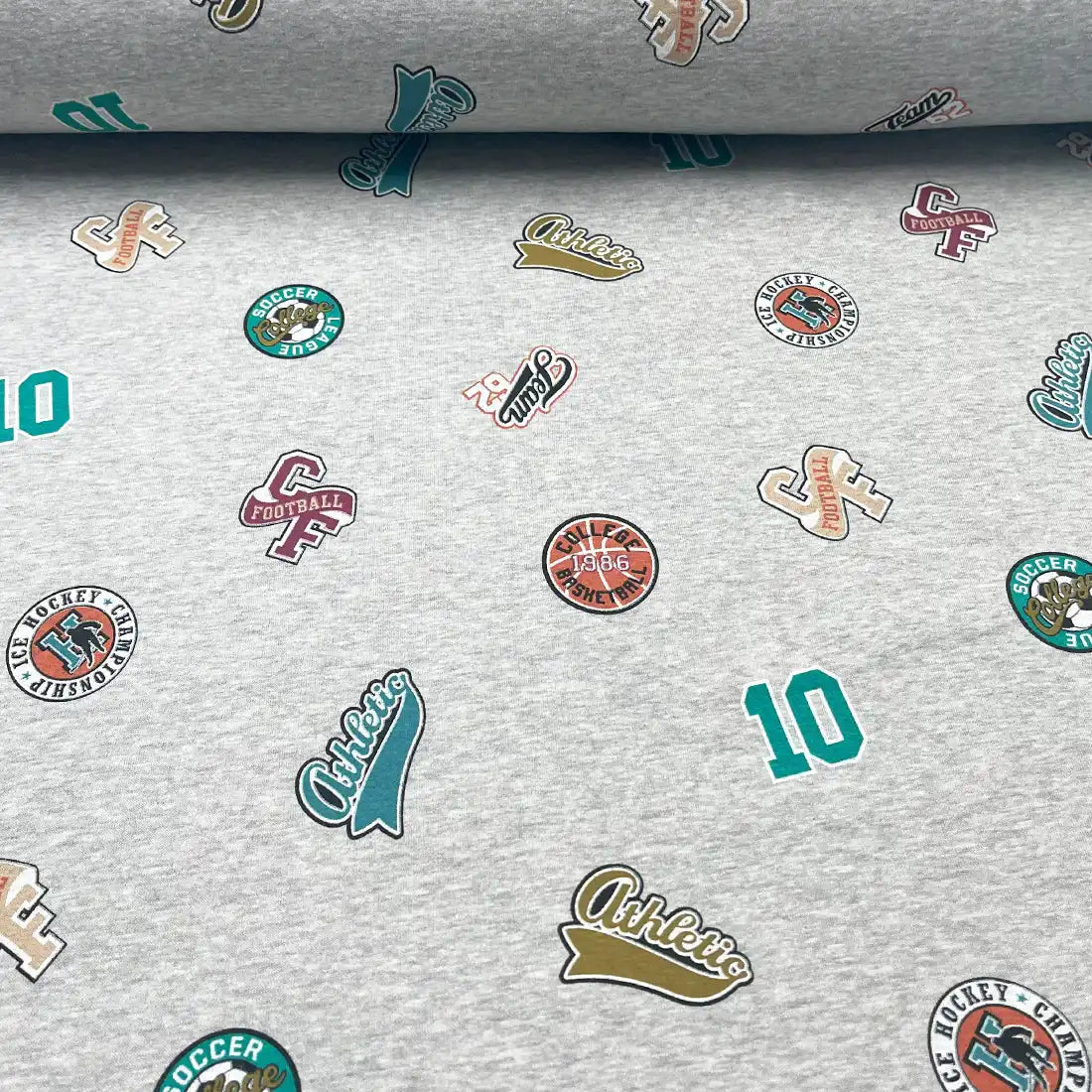 Tissu Sweat Molleton Gris Motifs Sport College