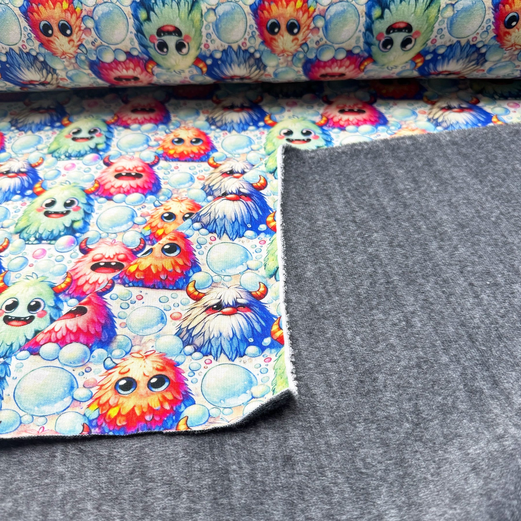 Tissu Sweat Polaire Alpine Petit Monstre