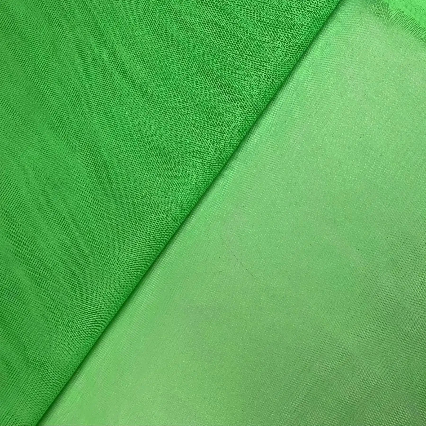 Tissu tulle vert fluo