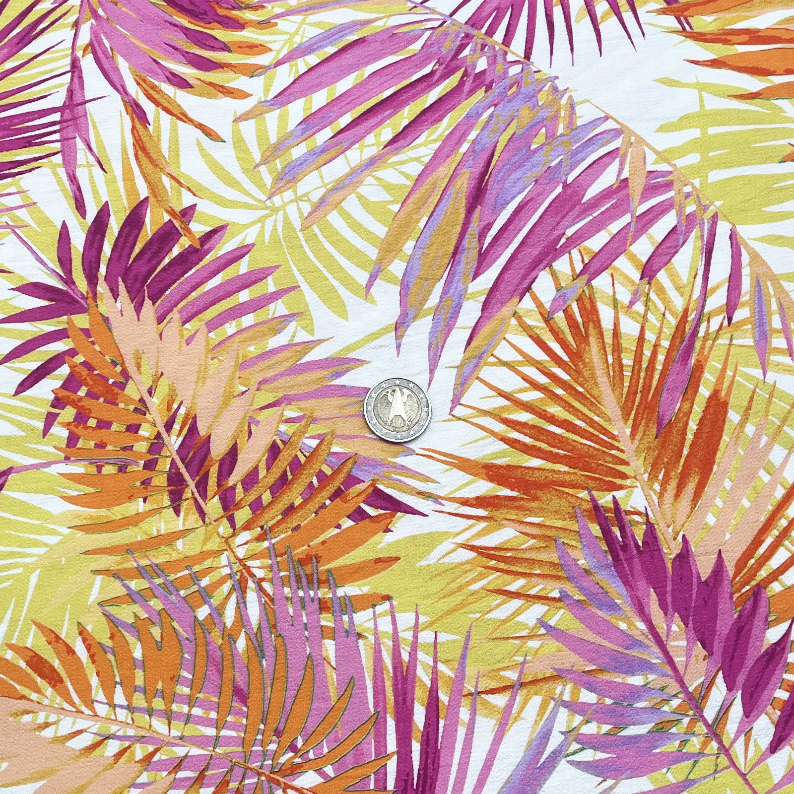 Tissu viscose crêpe jungle tropicale coloré