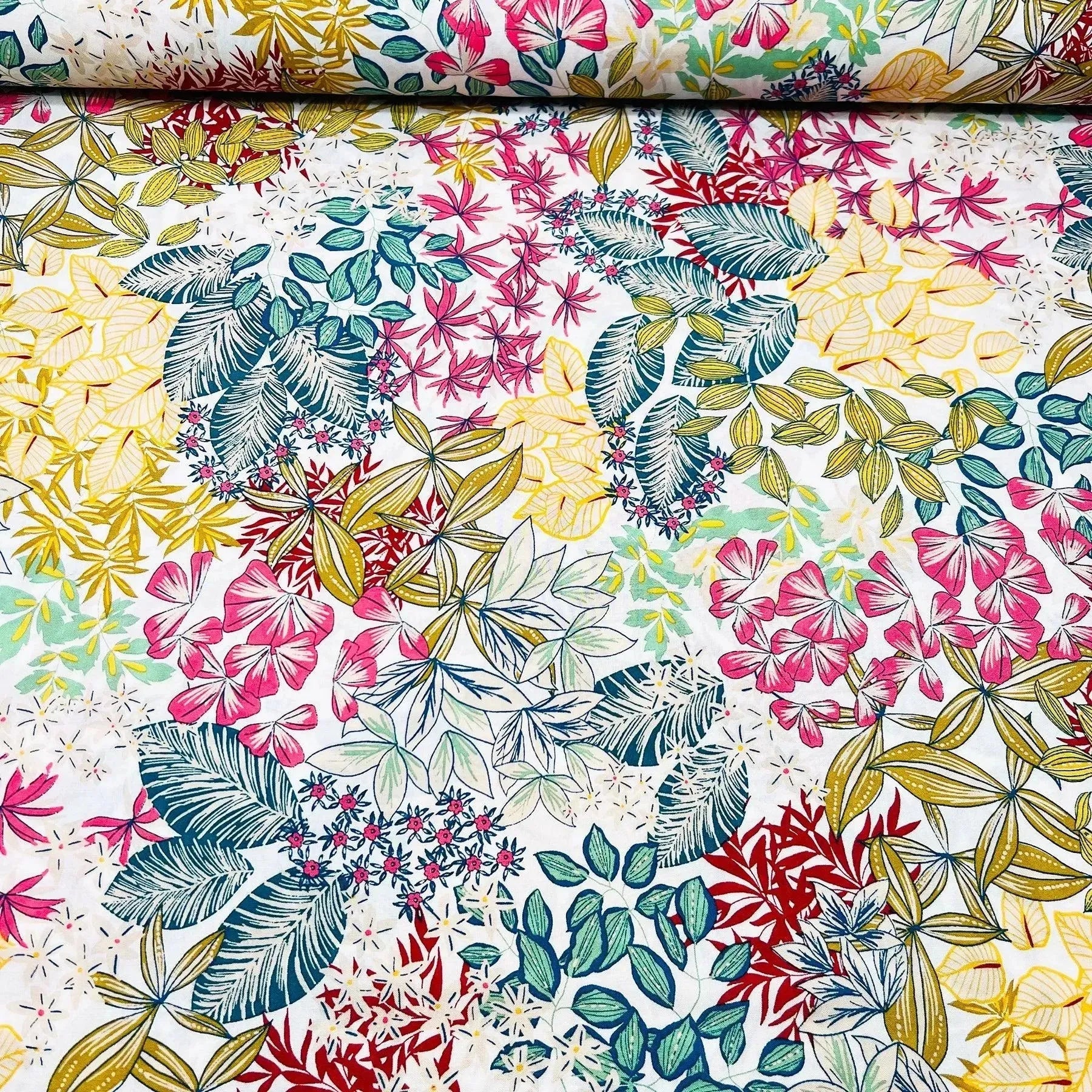 Tissu viscose feuilles multi