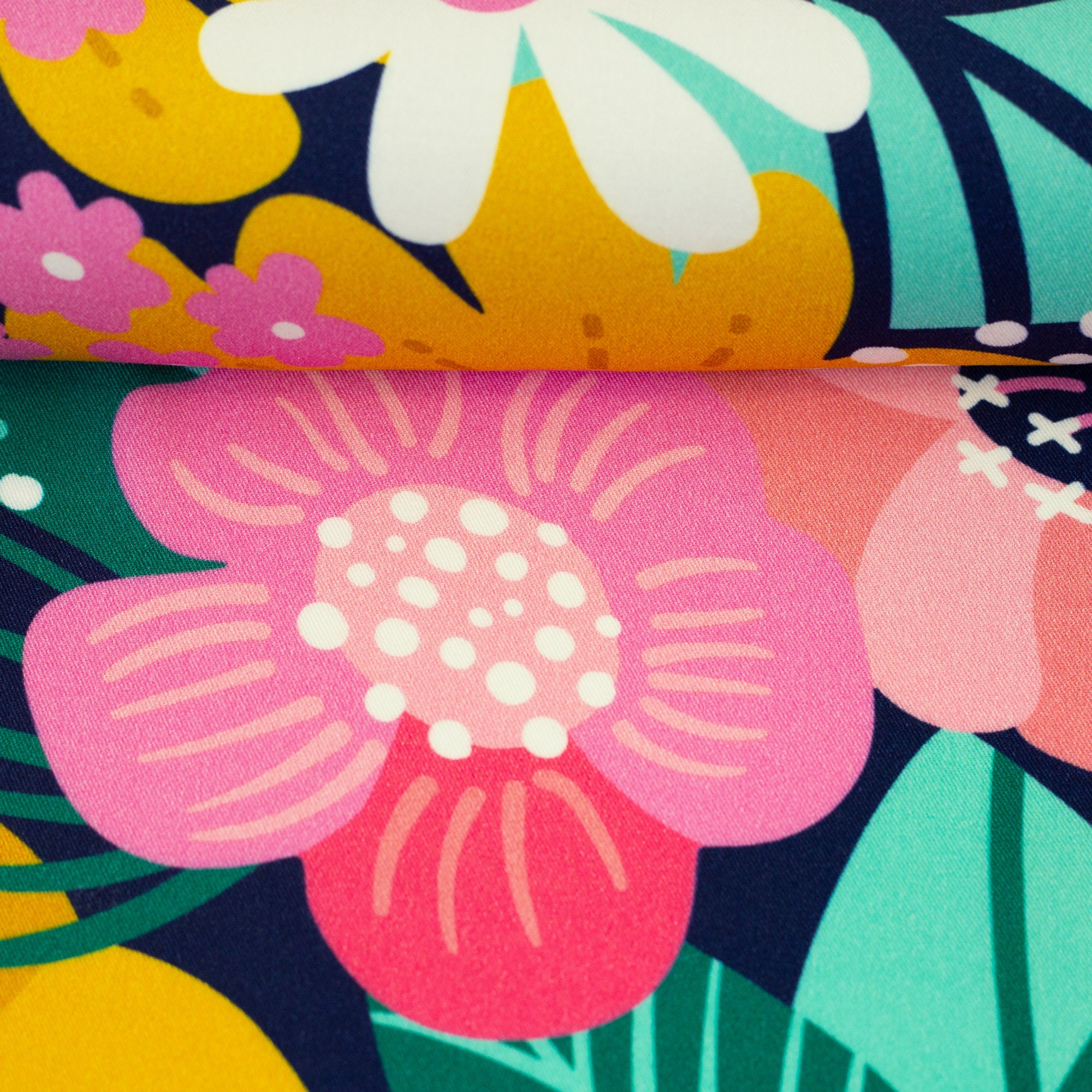 Tissu viscose fleurs design