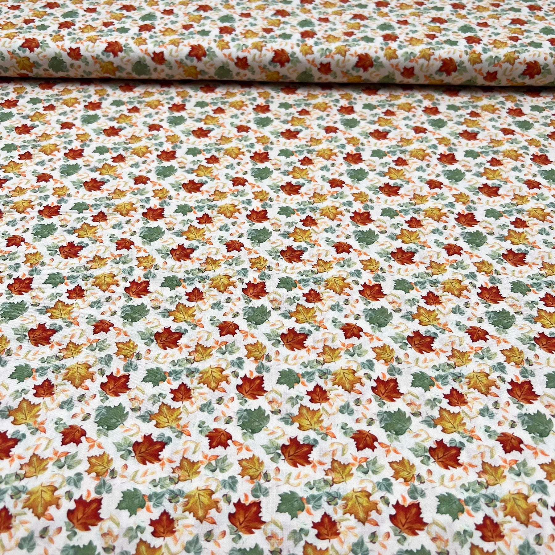 Tissu Popeline de coton feuilles Automnale